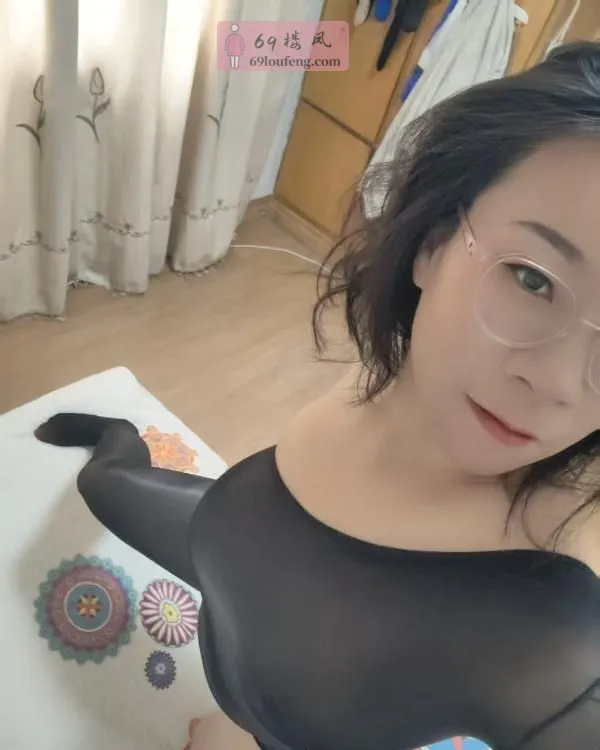 大臀骚熟女 - 江苏-南京 楼凤实拍第3张