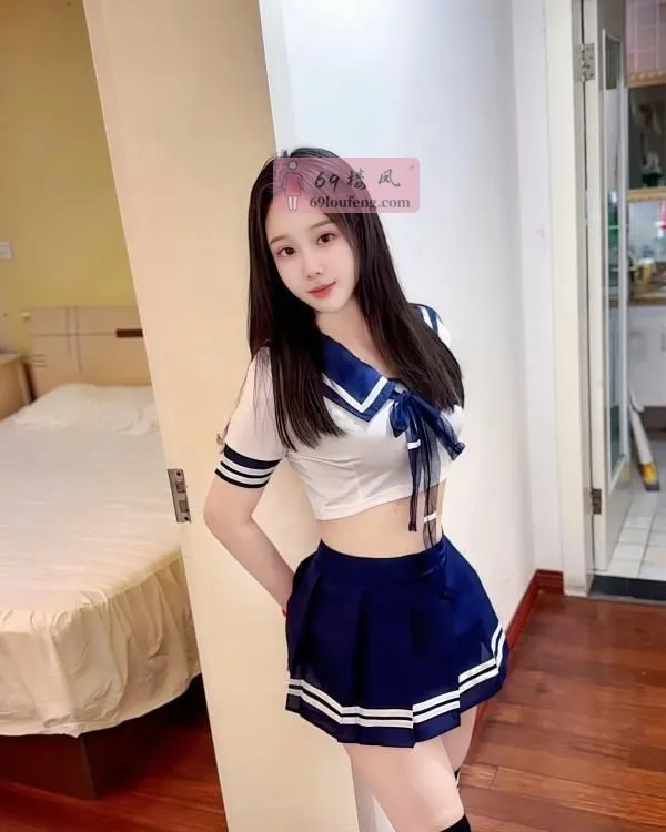 巨乳制服诱惑璐璐 - 上海-闵行区 楼凤实拍第1张
