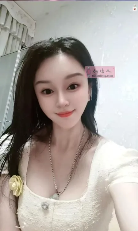 性感御姐苏七 - 广东-深圳 楼凤实拍第1张