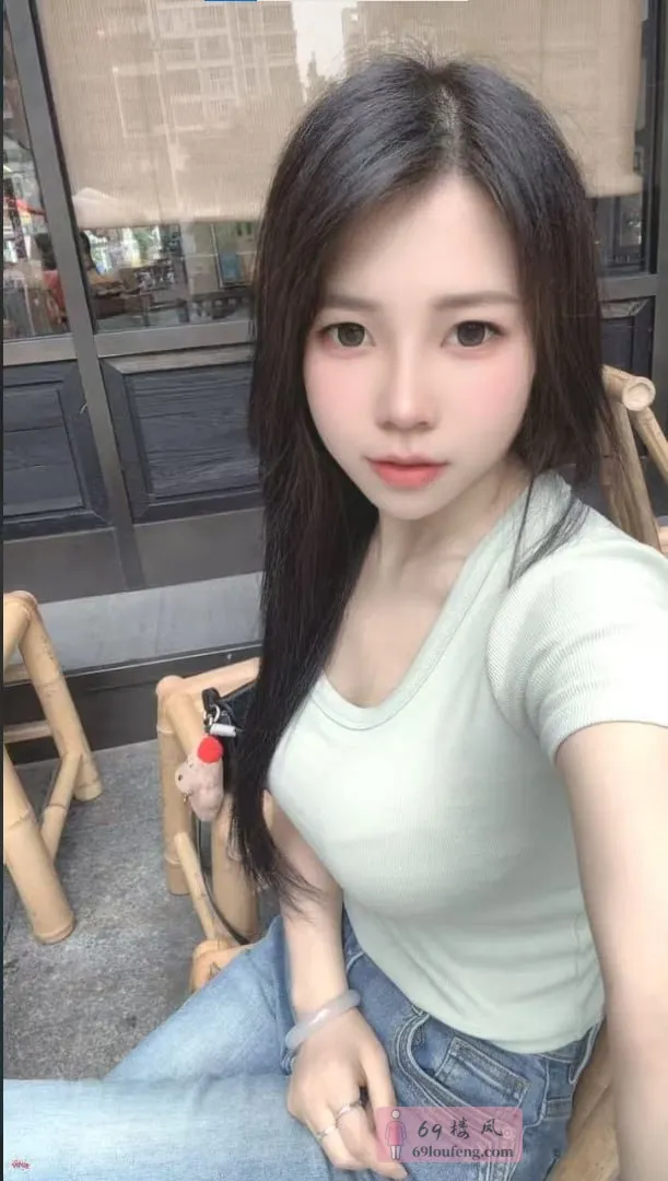 丰乳肥臀美艳少妇 - 广东-深圳 楼凤实拍第3张