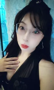 广东 - 广州 宅男福利推荐：后花园服务御姐 实景