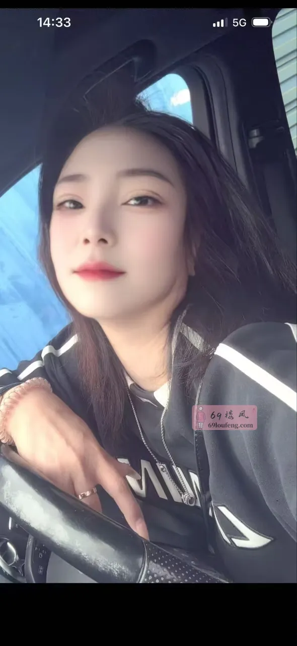梁溪区细腰少妇 - 江苏-无锡 楼凤实拍第2张
