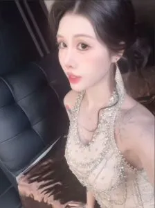 白虎添的风韵熟女 现场拍摄照片 (云南 - 昆明)