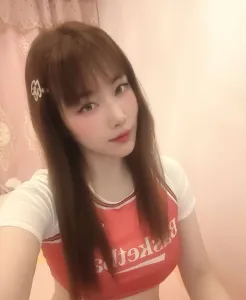【独家】广东 - 深圳 老师 莞式性价比悦悦 内部实拍