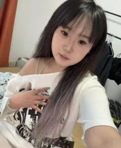 辽宁 - 沈阳高颜值老师婴儿肥小骚货实拍