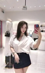后入波浪臀霜儿老师 在线预约参考图 - 广东 - 深圳站街快餐