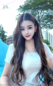 气质温柔美女 广东 - 深圳同城兼职实景展示