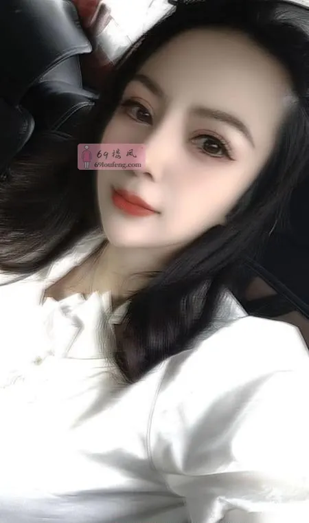 分享一个昆山兼职骚熟女 - 江苏-苏州 楼凤实拍第1张