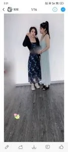 南京双飞三通少妇 真实工作室环境 (地点：江苏 - 南京)