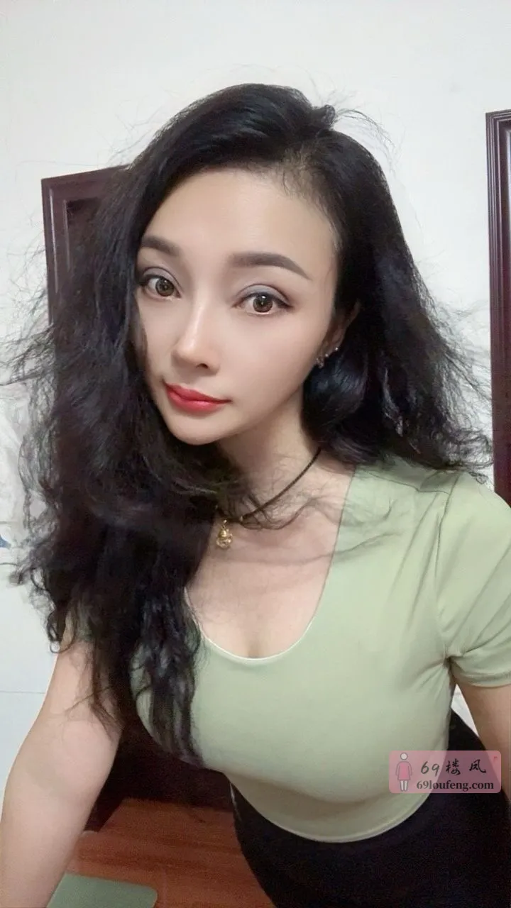 一线天_敏儿 - 重庆-渝北区 楼凤实拍第1张