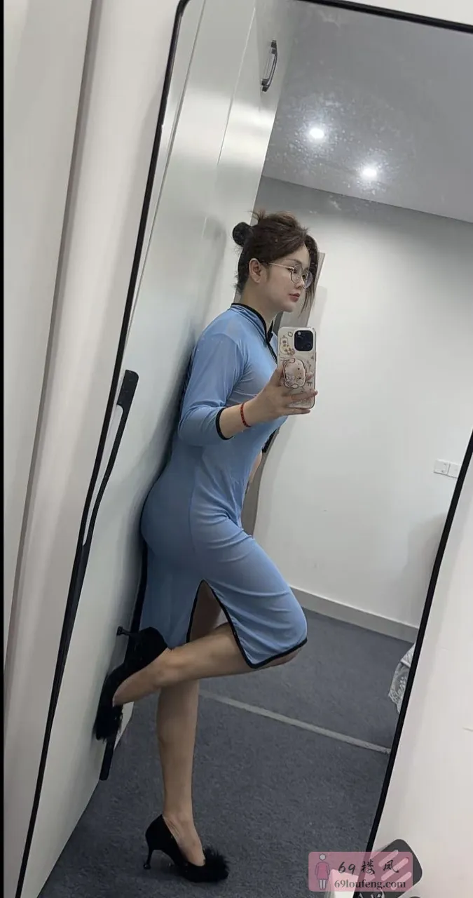 真空大乳晕旗袍御姐 - 江苏-苏州 楼凤实拍第4张