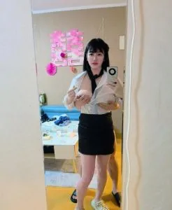 点击查看 北京 - 丰台区 短发气质大胸少妇 更多实拍详情