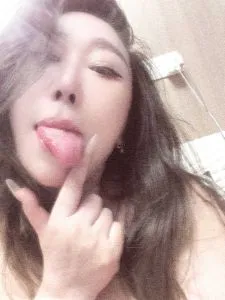 福建 - 厦门身材好颜值高的媚雪老师 玩家真实反馈图