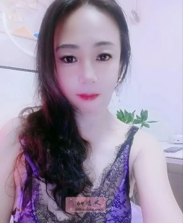 秦淮骚熟女 - 江苏-南京 楼凤实拍第2张