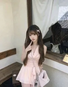 上海 - 徐汇区 宅男福利推荐：20清甜妹妹 实景