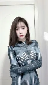 乖乖女吊钟乳圆圆 现场拍摄照片 (上海 - 松江区)