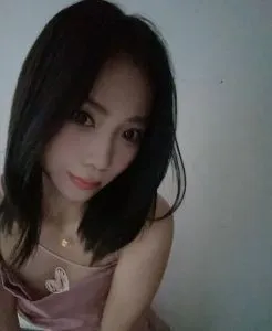 广东 - 深圳黑丝制服风骚御姐 玩家真实反馈图
