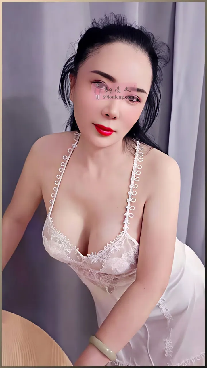 浦东骚货大奶子多多 - 上海-浦东新区 楼凤实拍第1张