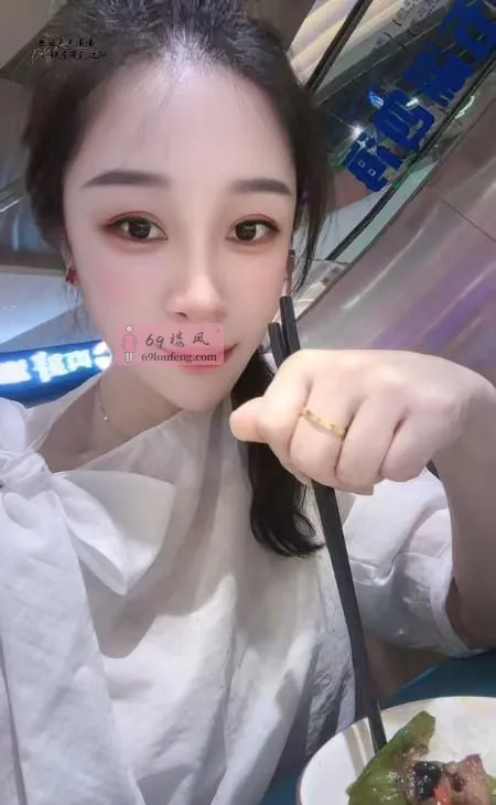上城婷婷 - 浙江-杭州 楼凤实拍第1张