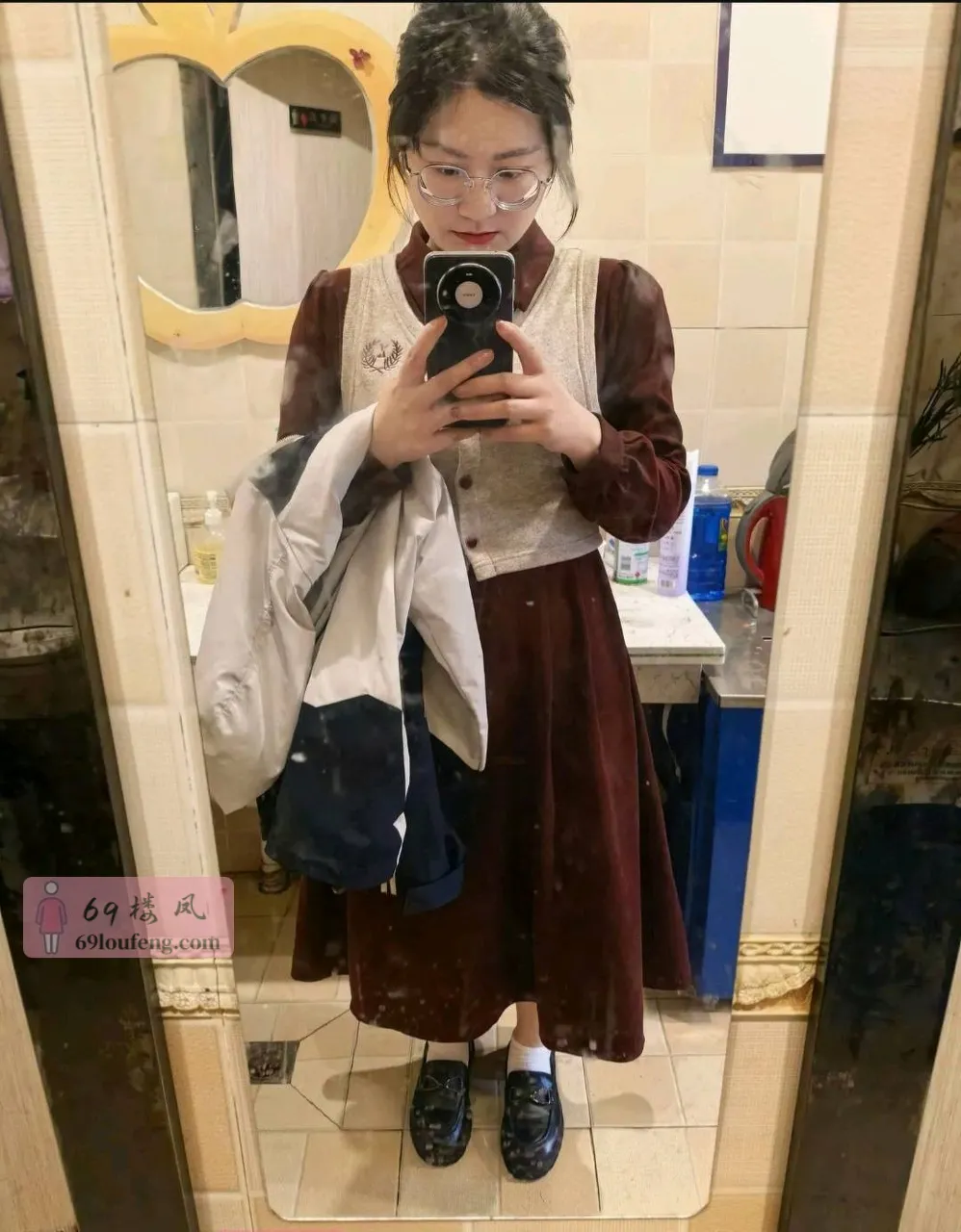 眼镜熟女兼职制服超多 - 新疆-喀什地区 楼凤实拍第2张