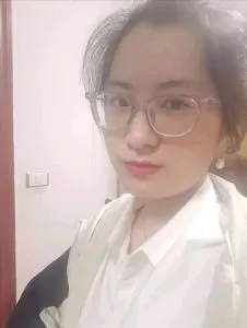 【新疆 - 喀什地区】眼镜熟女兼职制服超多 避雷小作文配图