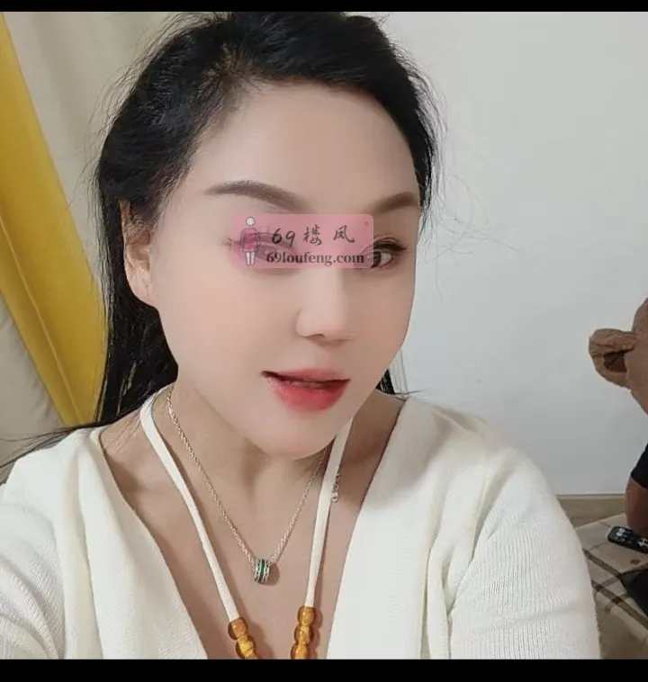 个人兼职美女 - 江苏-徐州 楼凤实拍第2张