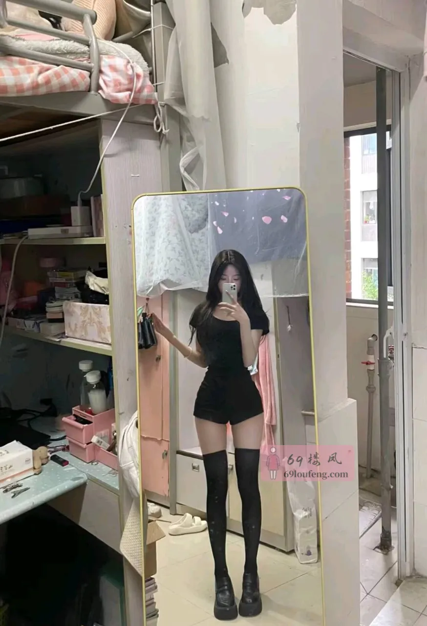 学嫩妹兼职 - 江苏-无锡 楼凤实拍第1张