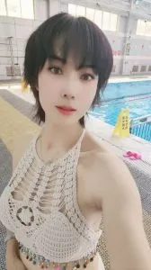 点击查看 陕西 - 西安 碑林短发御姐 更多实拍详情