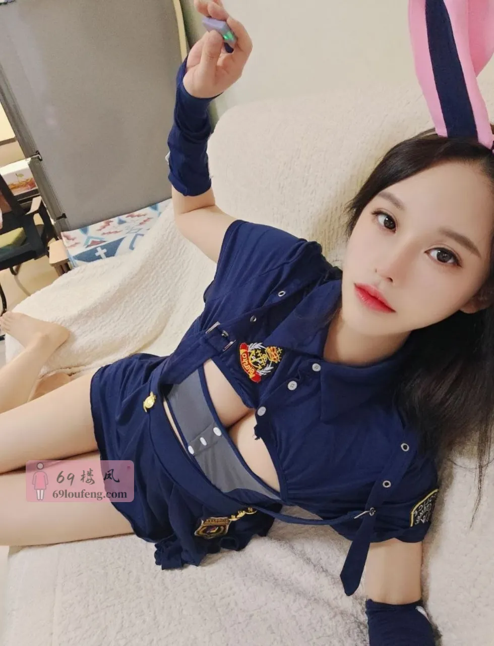 新上香菜兔子警官，coser相当有意思很懂情趣，被铐起来操 - 浙江-杭州 楼凤实拍第5张