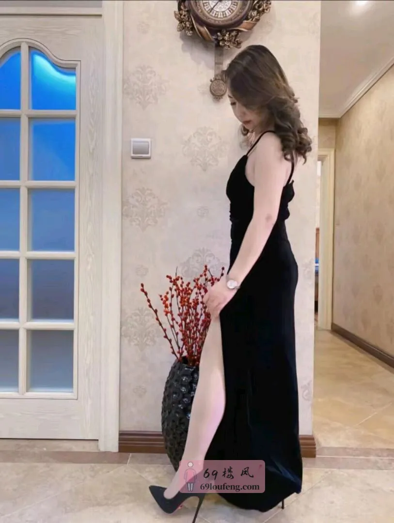 叠石桥美熟女 - 江苏-南通 楼凤实拍第3张