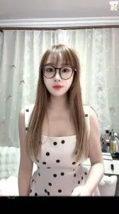 【实拍】上海 - 普陀区 童颜大胸妹子 个人展示图