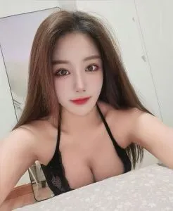【上海 - 静安区】肤白美乳甜美绾绾老师 最新实拍图片