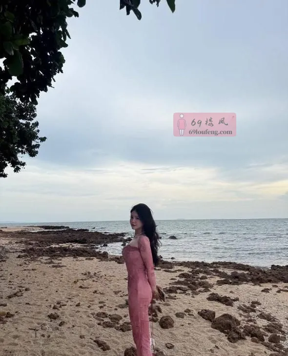 E胸斯斯 - 广东-广州 楼凤实拍第2张