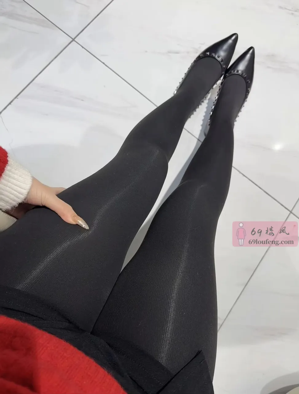 厚黑袜长腿熟妇 - 江西-南昌 楼凤实拍第2张