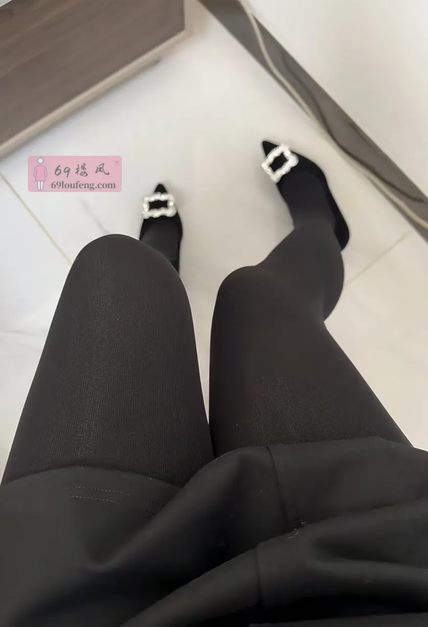 厚黑袜长腿熟妇 - 江西-南昌 楼凤实拍第4张