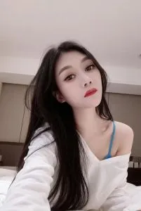 长腿美女随便玩 在线预约参考图 - 重庆 - 江北区站街快餐