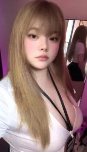 点击查看 浙江 - 杭州 拱墅大胸肉感女孩 更多实拍详情