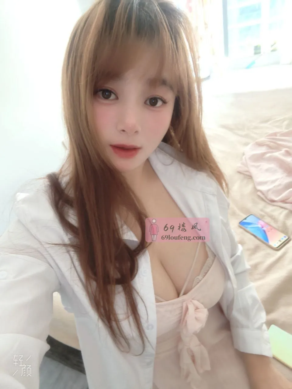 呼市天然巨乳妹 - 内蒙-呼和浩特 楼凤实拍第1张