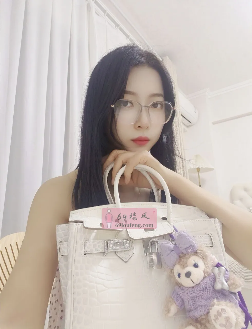 丰台眼镜闷骚女 - 北京-丰台区 楼凤实拍第1张