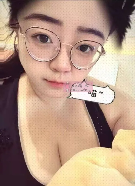 性感F胸个人良家兼职 - 山东-青岛 楼凤实拍第2张