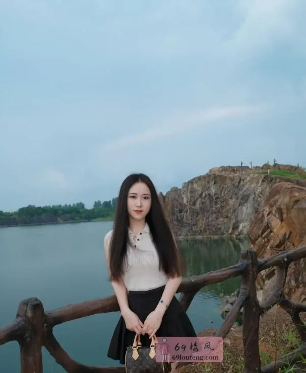 南京c奶美人 - 江苏-南京 楼凤实拍第1张