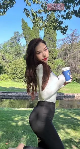 大胸柠檬女孩 - 广东-深圳 楼凤实拍第4张