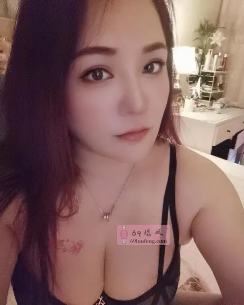 玄武门地铁站大胸熟女 - 江苏-南京 楼凤实拍第1张