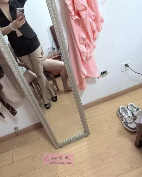 双飞爆乳熟女花 - 安徽-合肥 楼凤实拍第1张