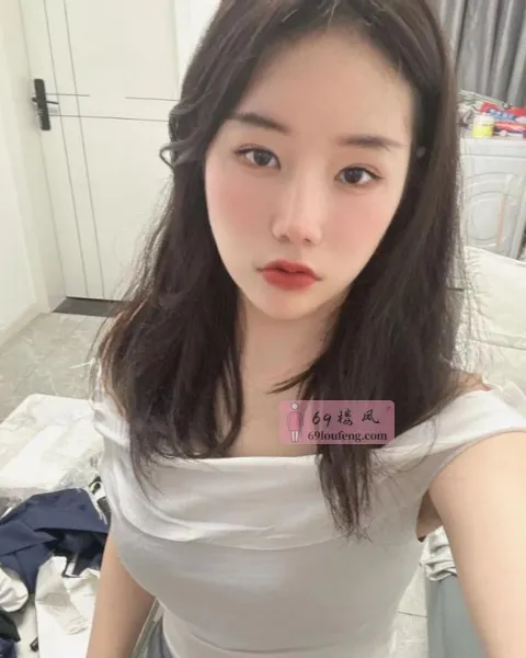 虎泉大胸甜甜妹妹 - 湖北-武汉 楼凤实拍第1张