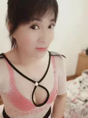 南京三通熟女 真实工作室环境 (地点：江苏 - 南京)