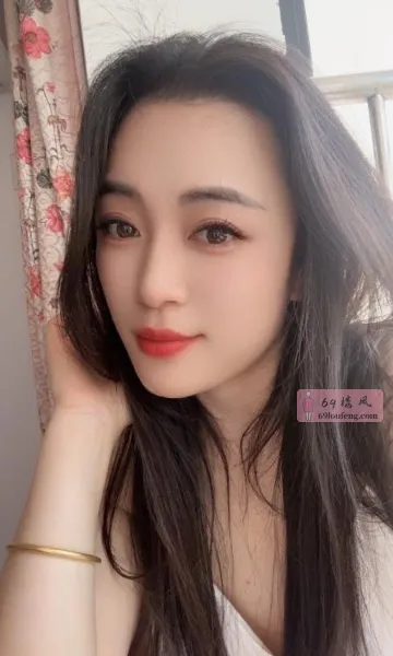 吴中长腿御姐回归 - 江苏-苏州 楼凤实拍第1张