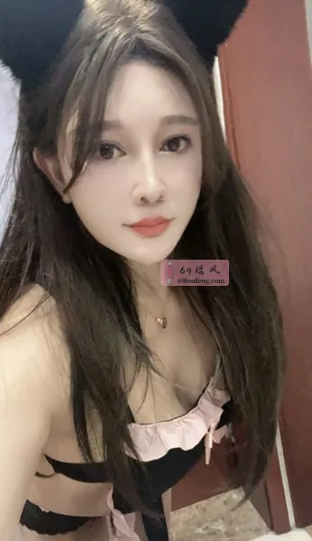 美少妇激情舌吻 - 江苏-苏州 楼凤实拍第3张