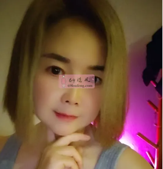 南站大胸熟女 - 江苏-南京 楼凤实拍第1张