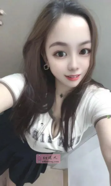 服务系舌吻骚妇 - 广东-广州 楼凤实拍第1张